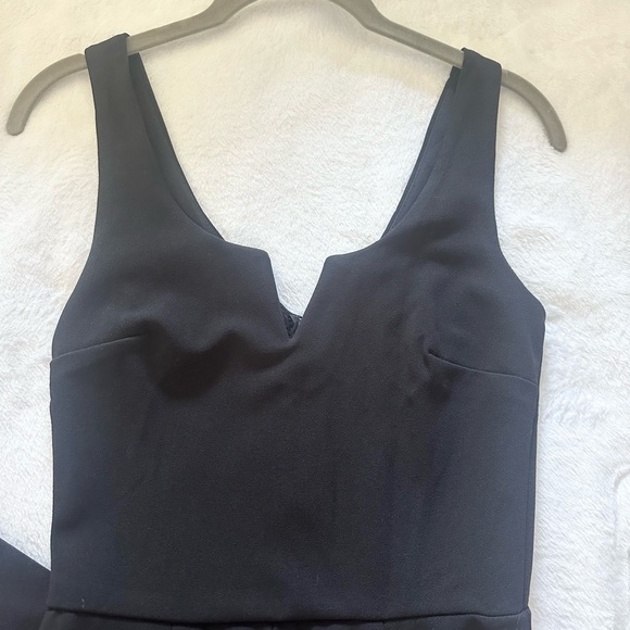 Black Francesca’s Jumpsuit sz XS - Picture 2 of 5